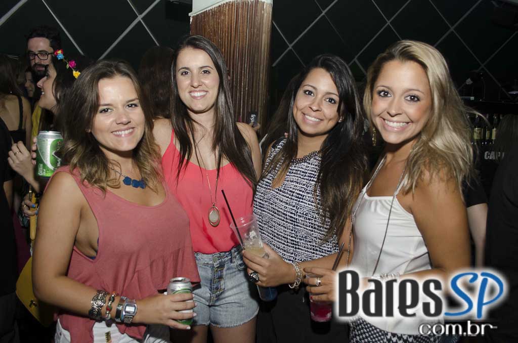 Bloco do Sargento Pimenta se apresentou no Cine Joia em São Paulo Bloco do Sargento Pimenta se apresentou no Cine Joia em São Paulo