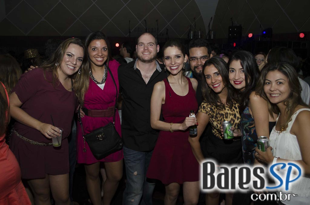 Bloco do Sargento Pimenta se apresentou no Cine Joia em São Paulo Bloco do Sargento Pimenta se apresentou no Cine Joia em São Paulo