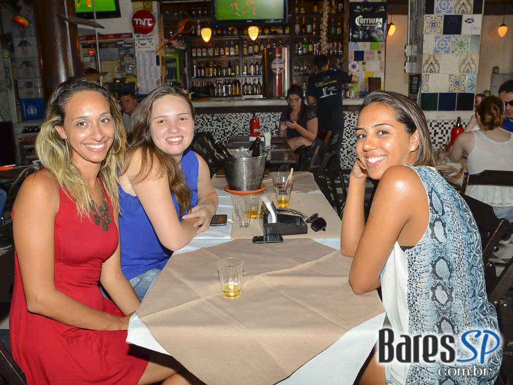 Sábado foi dia de Feijoada ao som de Pop, Rock e MPB no Porto Madalena Sábado foi dia de Feijoada ao som de Pop, Rock e MPB no Porto Madalena