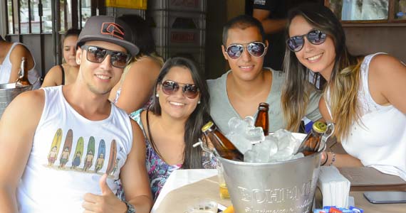 Sábado foi dia de Feijoada ao som de Pop, Rock e MPB no Porto Madalena