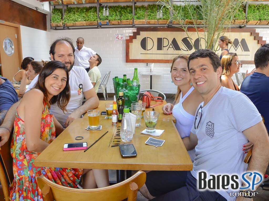 Primeiro Esquenta Oficial do Bloco Nu'interessa de 2015 aconteceu no sábado no O Pasquim Bar e Prosa Primeiro Esquenta Oficial do Bloco Nu'interessa de 2015 aconteceu no sábado no O Pasquim Bar e Prosa