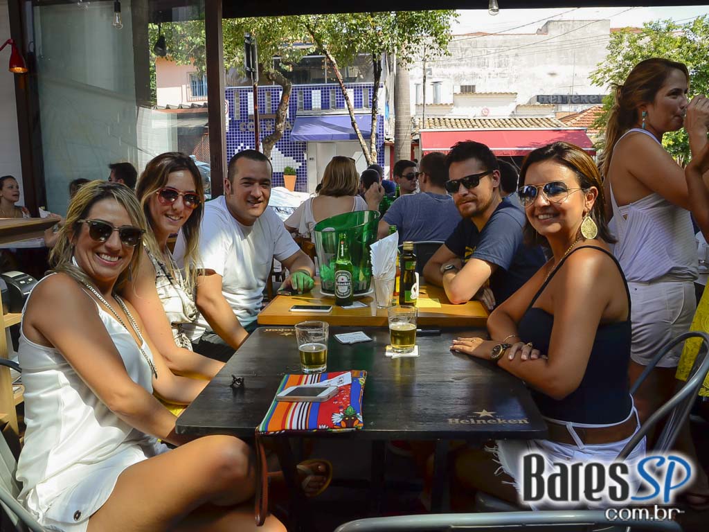 Primeiro Esquenta Oficial do Bloco Nu'interessa de 2015 aconteceu no sábado no O Pasquim Bar e Prosa Primeiro Esquenta Oficial do Bloco Nu'interessa de 2015 aconteceu no sábado no O Pasquim Bar e Prosa
