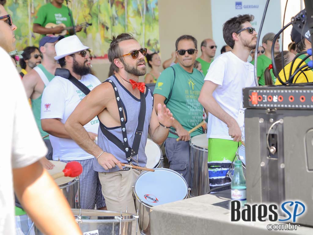 Ensaio aberto do Bloco Bangalafumenga aconteceu no sábado na Praça Victor Civita Ensaio aberto do Bloco Bangalafumenga aconteceu no sábado na Praça Victor Civita