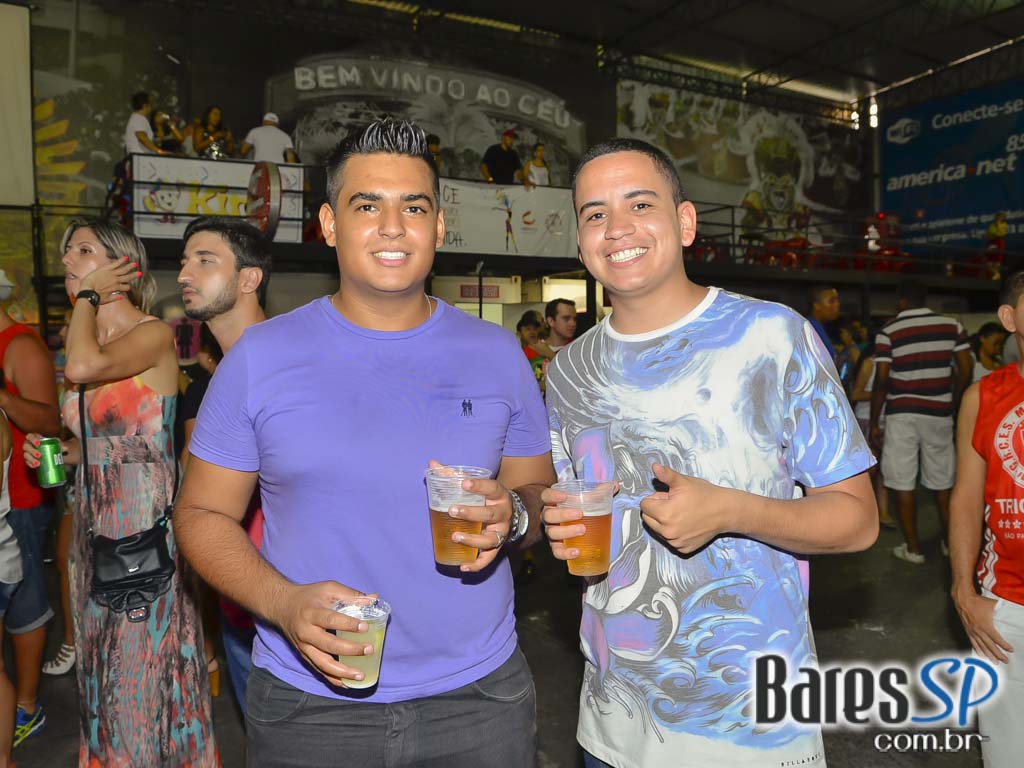 Ensaios da Escola de Samba Mocidade Alegre para o Carnaval de São Paulo 2015 Ensaios da Escola de Samba Mocidade Alegre para o Carnaval de São Paulo 2015