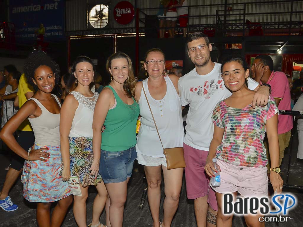 Ensaios da Escola de Samba Mocidade Alegre para o Carnaval de São Paulo 2015 Ensaios da Escola de Samba Mocidade Alegre para o Carnaval de São Paulo 2015