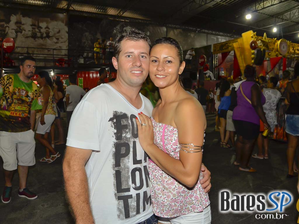 Ensaios da Escola de Samba Mocidade Alegre para o Carnaval de São Paulo 2015 Ensaios da Escola de Samba Mocidade Alegre para o Carnaval de São Paulo 2015