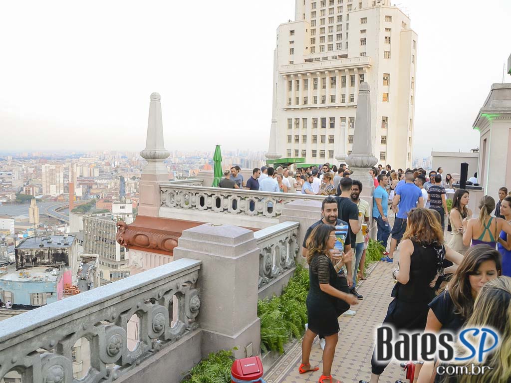 Inauguração da 2ª edição do Heineken Up On The Roof - Garden Edition no Edifício Martinelli Inauguração da 2ª edição do Heineken Up On The Roof - Garden Edition no Edifício Martinelli