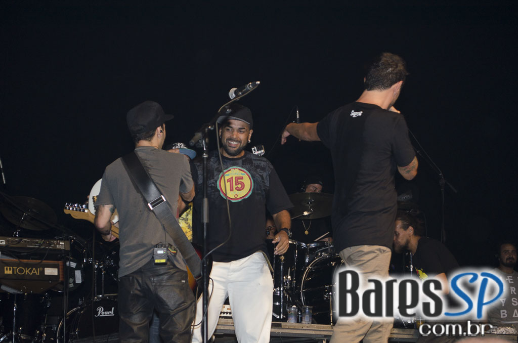 Julian Marley e The Wailers Band Reunion se apresentaram no Espaço das Américas Julian Marley e The Wailers Band Reunion se apresentaram no Espaço das Américas