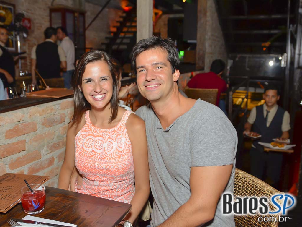 Les Serges se apresentou nesta quinta-feira no palco do Madeleine Les Serges se apresentou nesta quinta-feira no palco do Madeleine