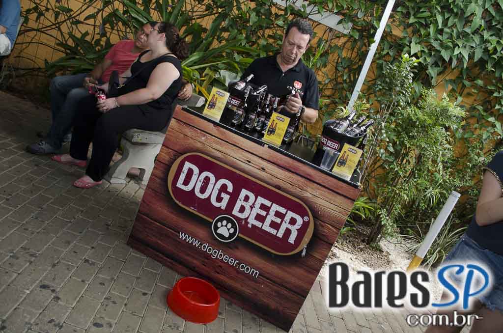 Casa 92 recebeu a festa da cachorra Estopinha em comemoração aos 2 milhões de fãs no Facebook Casa 92 recebeu a festa da cachorra Estopinha em comemoração aos 2 milhões de fãs no Facebook