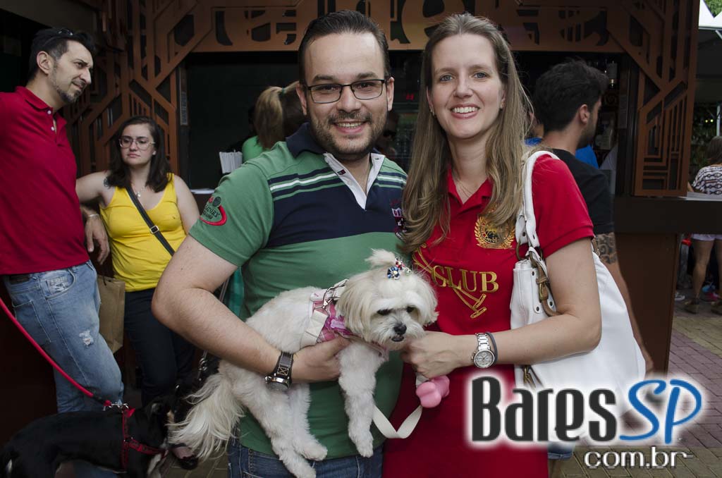 Casa 92 recebeu a festa da cachorra Estopinha em comemoração aos 2 milhões de fãs no Facebook Casa 92 recebeu a festa da cachorra Estopinha em comemoração aos 2 milhões de fãs no Facebook