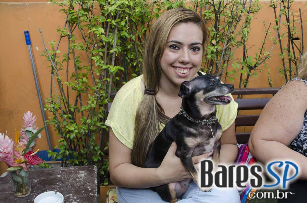 Casa 92 recebeu a festa da cachorra Estopinha em comemoração aos 2 milhões de fãs no Facebook Casa 92 recebeu a festa da cachorra Estopinha em comemoração aos 2 milhões de fãs no Facebook