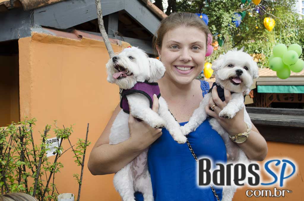 Casa 92 recebeu a festa da cachorra Estopinha em comemoração aos 2 milhões de fãs no Facebook Casa 92 recebeu a festa da cachorra Estopinha em comemoração aos 2 milhões de fãs no Facebook