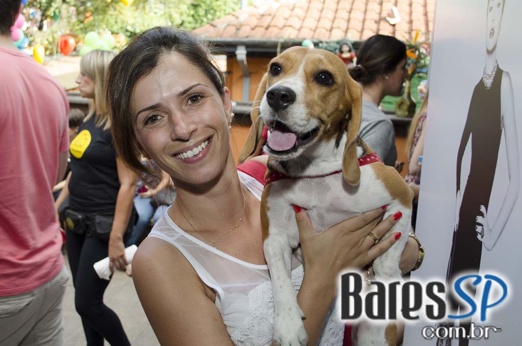 Casa 92 recebeu a festa da cachorra Estopinha em comemoração aos 2 milhões de fãs no Facebook Casa 92 recebeu a festa da cachorra Estopinha em comemoração aos 2 milhões de fãs no Facebook