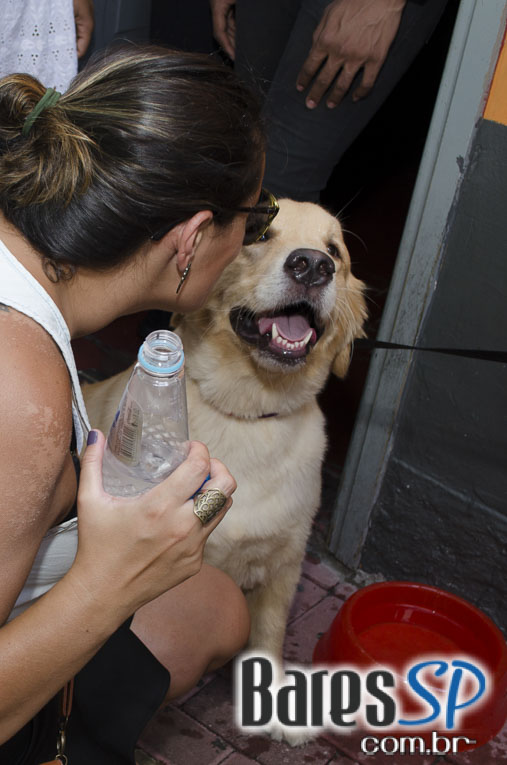 Casa 92 recebeu a festa da cachorra Estopinha em comemoração aos 2 milhões de fãs no Facebook Casa 92 recebeu a festa da cachorra Estopinha em comemoração aos 2 milhões de fãs no Facebook