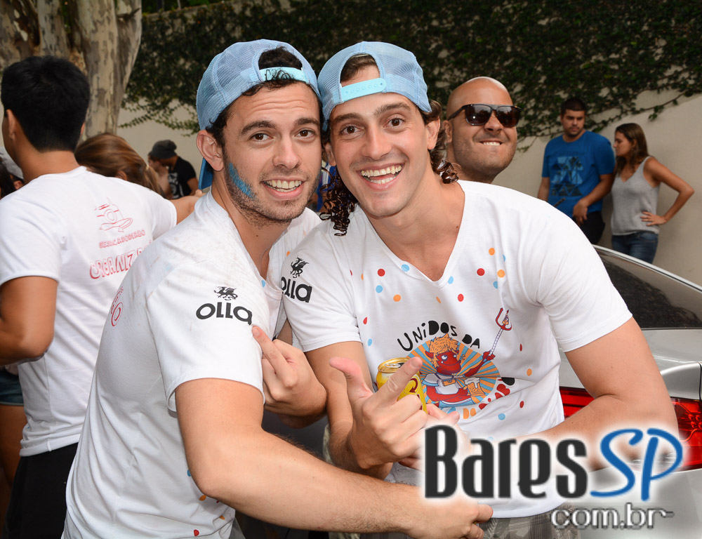 Bloco Unidos da Ressaca do Diabo na Vila Mariana Bloco Unidos da Ressaca do Diabo na Vila Mariana