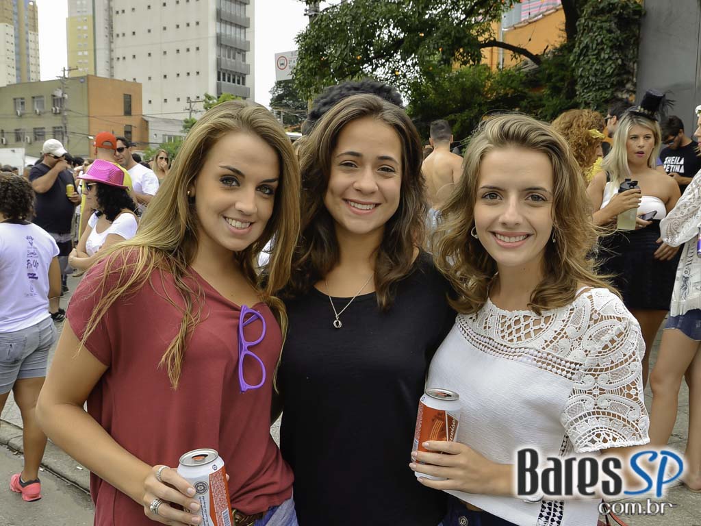 Bloco Me Viu Mentiu - O Bloco mais bonito do Brasil na Casa 92 Bloco Me Viu Mentiu - O Bloco mais bonito do Brasil na Casa 92