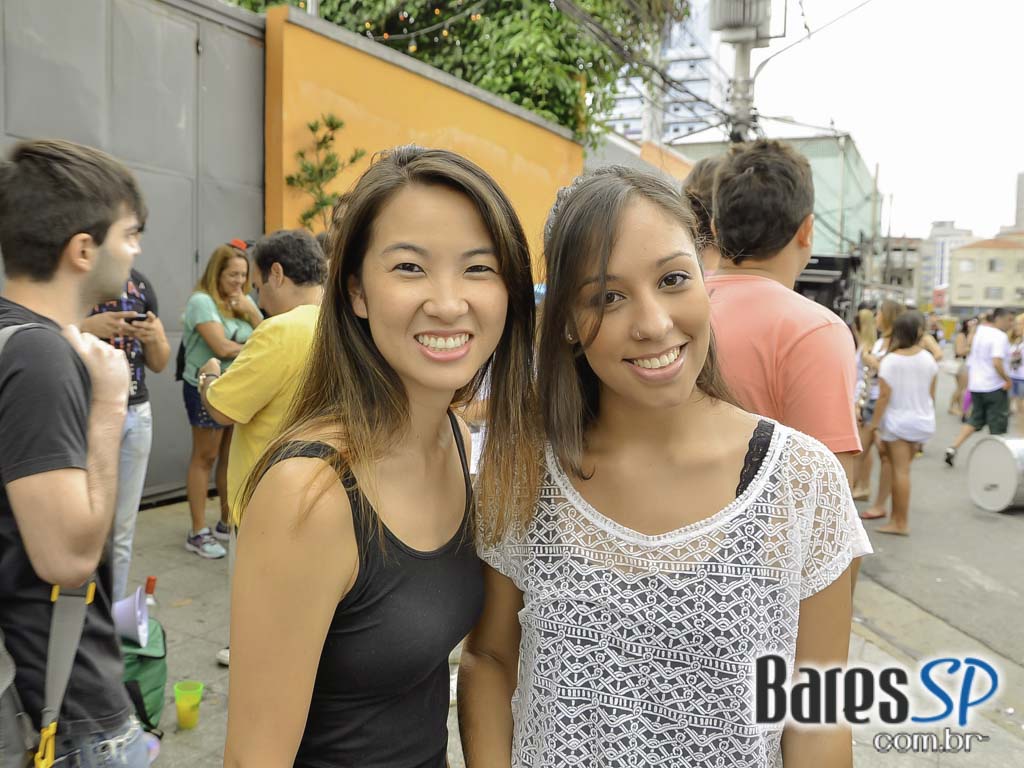 Bloco Me Viu Mentiu - O Bloco mais bonito do Brasil na Casa 92 Bloco Me Viu Mentiu - O Bloco mais bonito do Brasil na Casa 92