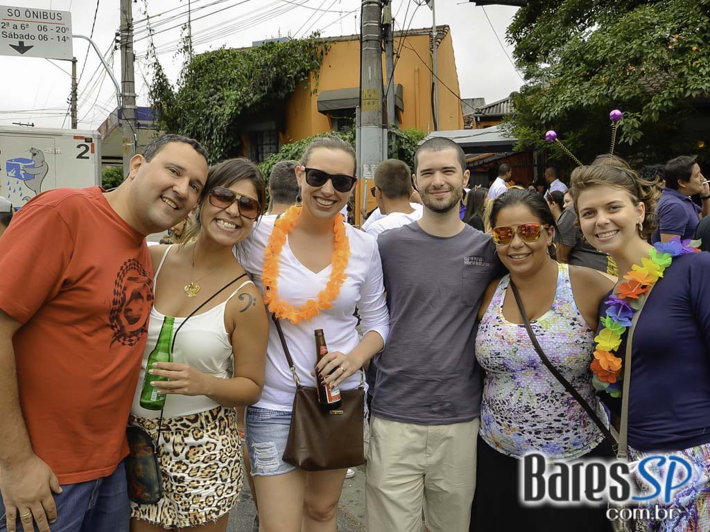 Bloco Me Viu Mentiu - O Bloco mais bonito do Brasil na Casa 92 Bloco Me Viu Mentiu - O Bloco mais bonito do Brasil na Casa 92