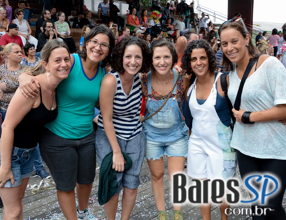 Bloco de Carnaval Nóis Trupica Mais Não Cai promoveu Concurso de Marchinhas neste sábado na Praça Victor Civita Bloco de Carnaval Nóis Trupica Mais Não Cai promoveu Concurso de Marchinhas neste sábado na Praça Victor Civita