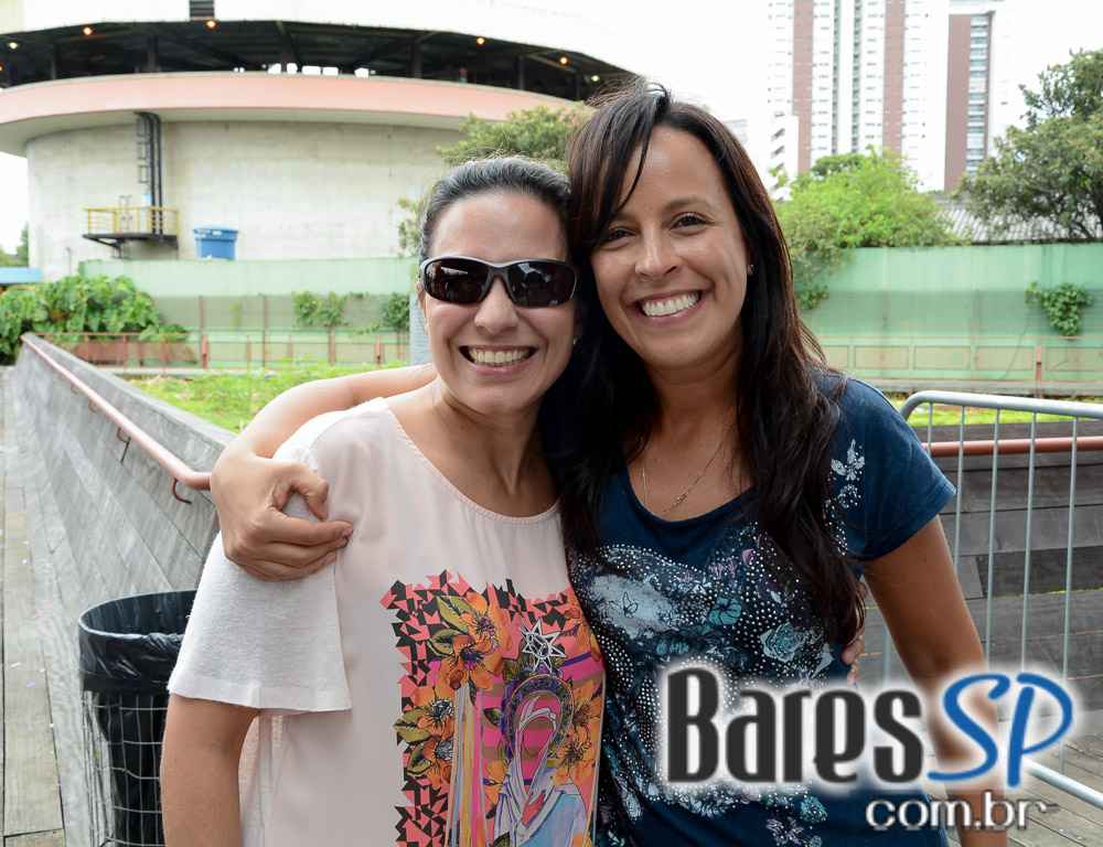 Bloco de Carnaval Nóis Trupica Mais Não Cai promoveu Concurso de Marchinhas neste sábado na Praça Victor Civita Bloco de Carnaval Nóis Trupica Mais Não Cai promoveu Concurso de Marchinhas neste sábado na Praça Victor Civita