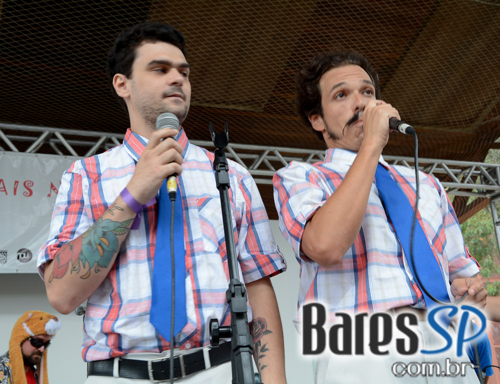 Bloco de Carnaval Nóis Trupica Mais Não Cai promoveu Concurso de Marchinhas neste sábado na Praça Victor Civita Bloco de Carnaval Nóis Trupica Mais Não Cai promoveu Concurso de Marchinhas neste sábado na Praça Victor Civita