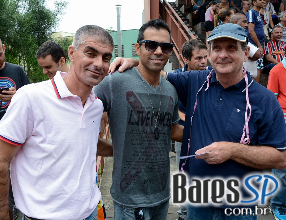 Bloco de Carnaval Nóis Trupica Mais Não Cai promoveu Concurso de Marchinhas neste sábado na Praça Victor Civita Bloco de Carnaval Nóis Trupica Mais Não Cai promoveu Concurso de Marchinhas neste sábado na Praça Victor Civita