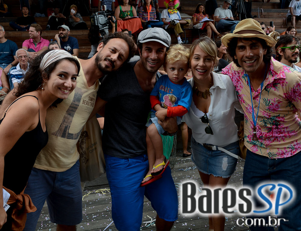 Bloco de Carnaval Nóis Trupica Mais Não Cai promoveu Concurso de Marchinhas neste sábado na Praça Victor Civita Bloco de Carnaval Nóis Trupica Mais Não Cai promoveu Concurso de Marchinhas neste sábado na Praça Victor Civita