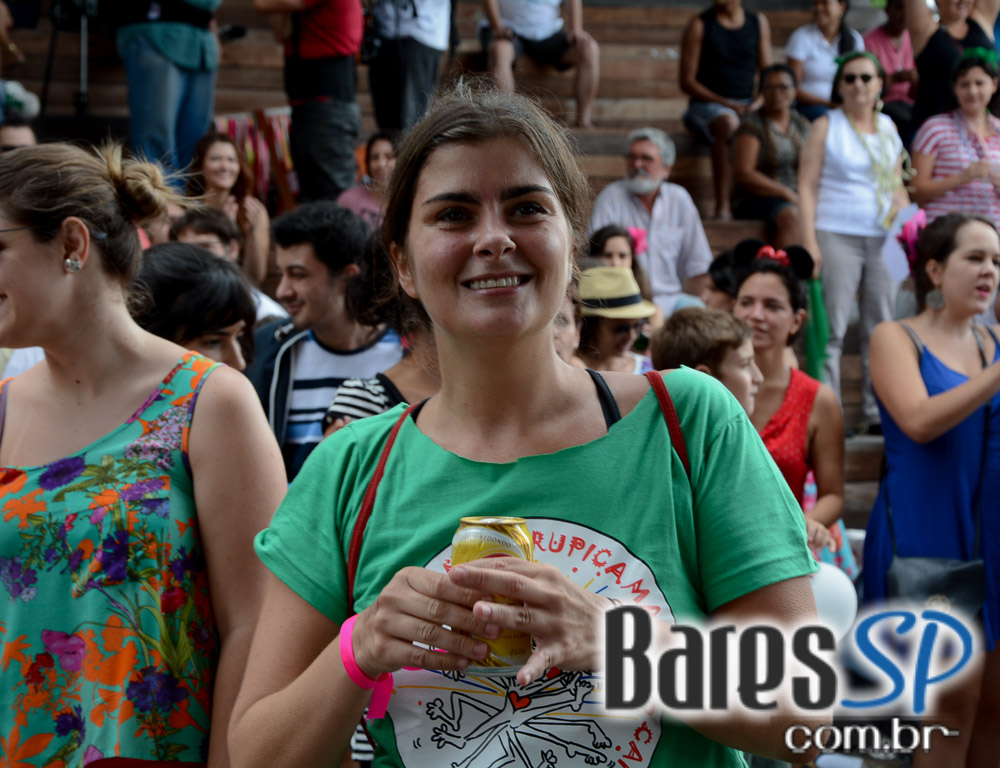 Bloco de Carnaval Nóis Trupica Mais Não Cai promoveu Concurso de Marchinhas neste sábado na Praça Victor Civita Bloco de Carnaval Nóis Trupica Mais Não Cai promoveu Concurso de Marchinhas neste sábado na Praça Victor Civita