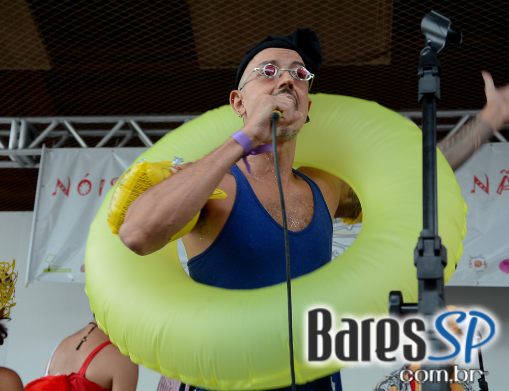 Bloco de Carnaval Nóis Trupica Mais Não Cai promoveu Concurso de Marchinhas neste sábado na Praça Victor Civita Bloco de Carnaval Nóis Trupica Mais Não Cai promoveu Concurso de Marchinhas neste sábado na Praça Victor Civita