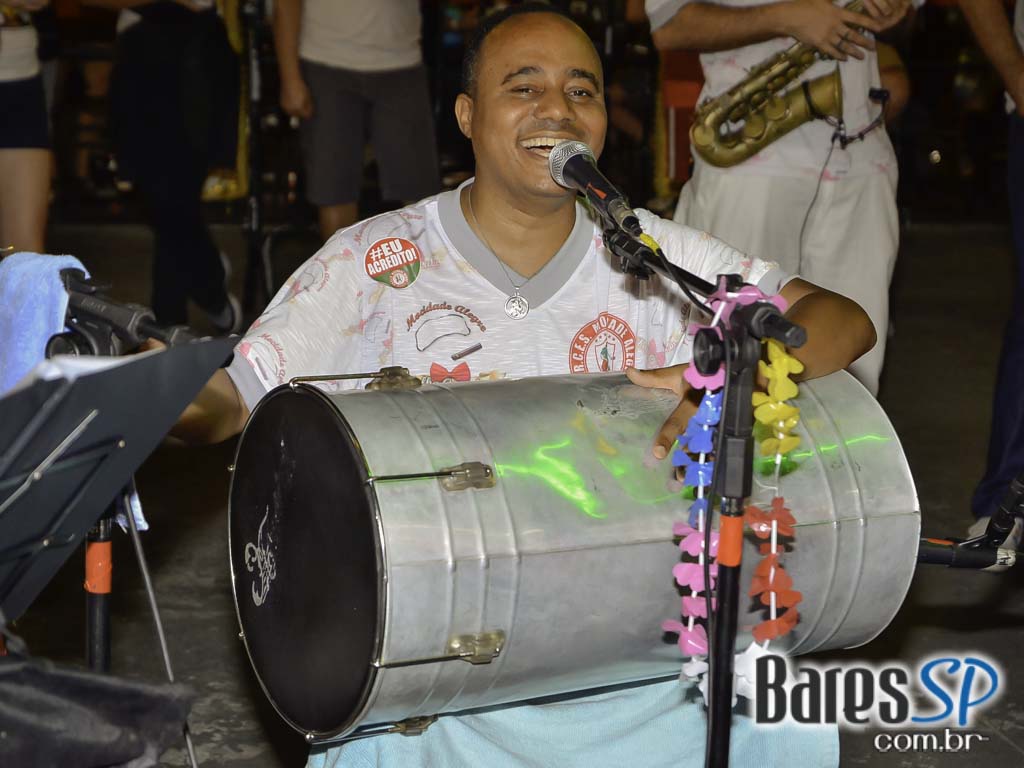 Ensaios da Escola de Samba Mocidade Alegre para o Carnaval de São Paulo 2015 Ensaios da Escola de Samba Mocidade Alegre para o Carnaval de São Paulo 2015