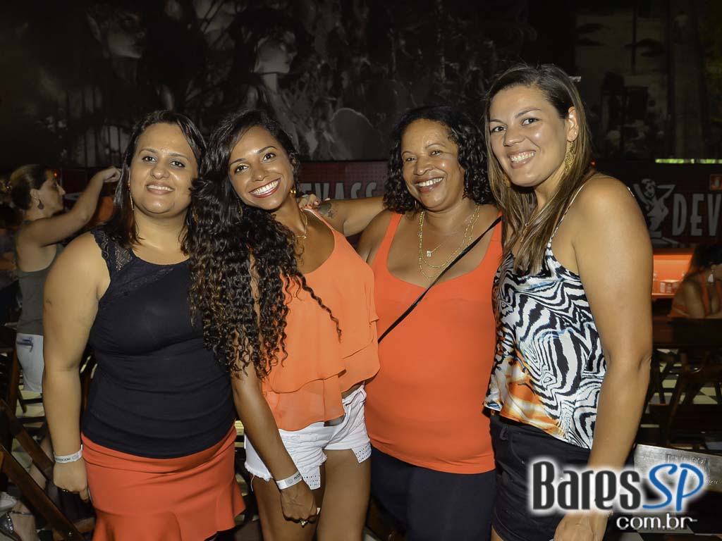 Ensaios da Escola de Samba Mocidade Alegre para o Carnaval de São Paulo 2015 Ensaios da Escola de Samba Mocidade Alegre para o Carnaval de São Paulo 2015