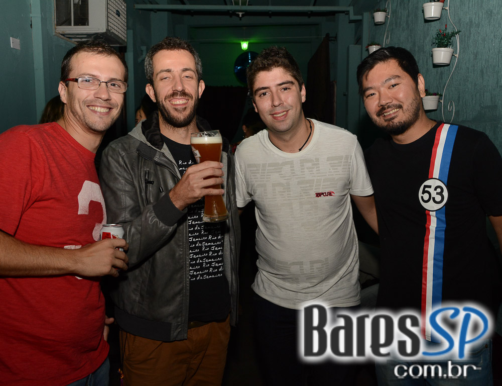 Festa High Beats com line-up especial aconteceu nesta sexta-feira no Sr. Balthazar Festa High Beats com line-up especial aconteceu nesta sexta-feira no Sr. Balthazar