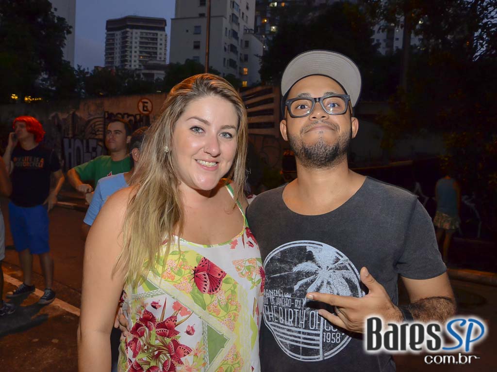 Bloco Me Fode Que Eu Sou Produção saiu da Praça Roosevelt neste sábado Bloco Me Fode Que Eu Sou Produção saiu da Praça Roosevelt neste sábado