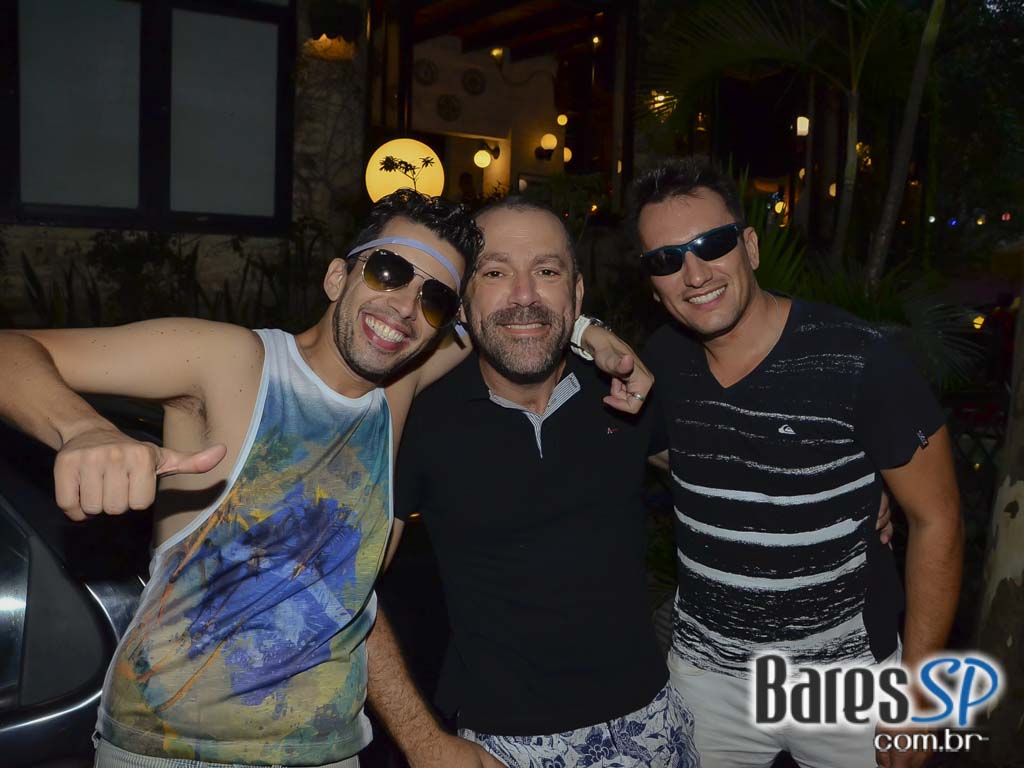 Bloco Me Fode Que Eu Sou Produção saiu da Praça Roosevelt neste sábado Bloco Me Fode Que Eu Sou Produção saiu da Praça Roosevelt neste sábado