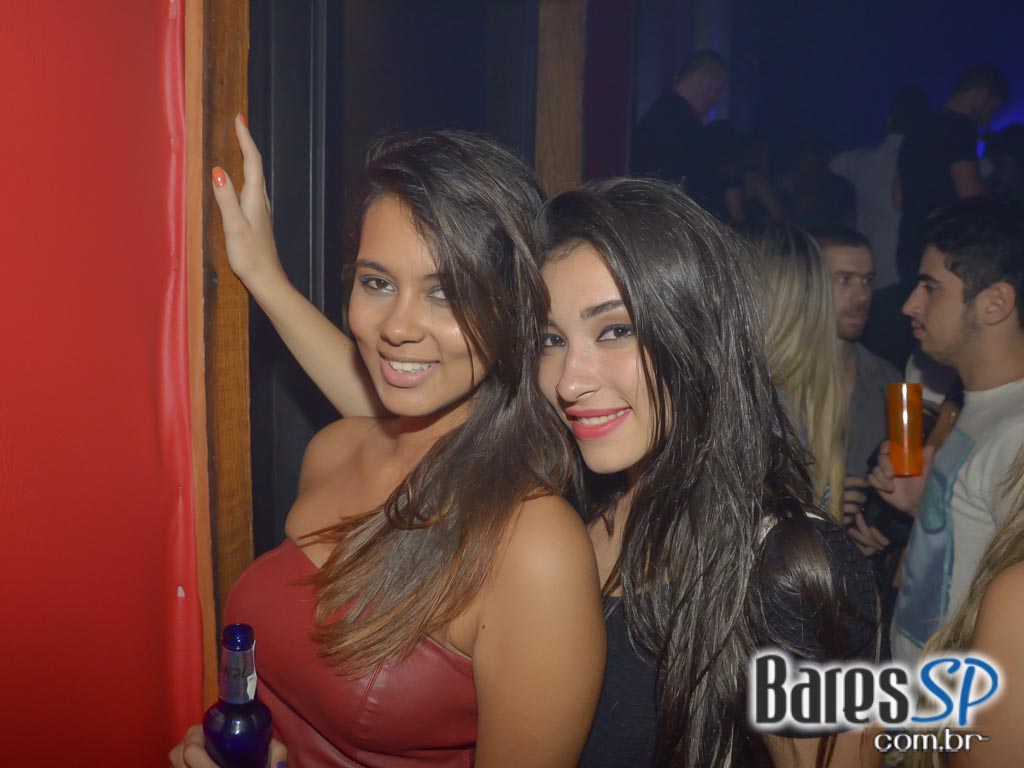 Cantora Anitta realizou show com seus sucessos na Brook's SP Cantora Anitta realizou show com seus sucessos na Brook's SP