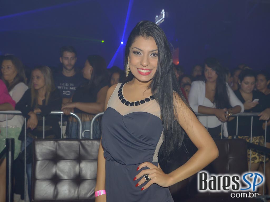 Cantora Anitta realizou show com seus sucessos na Brook's SP Cantora Anitta realizou show com seus sucessos na Brook's SP