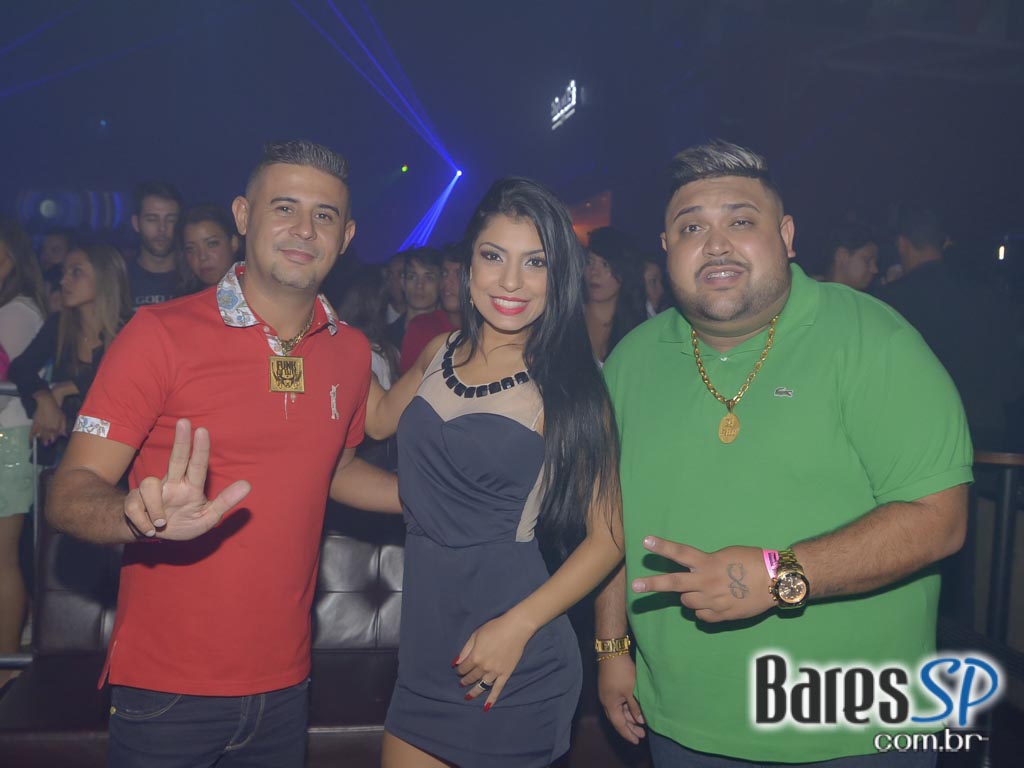Cantora Anitta realizou show com seus sucessos na Brook's SP Cantora Anitta realizou show com seus sucessos na Brook's SP