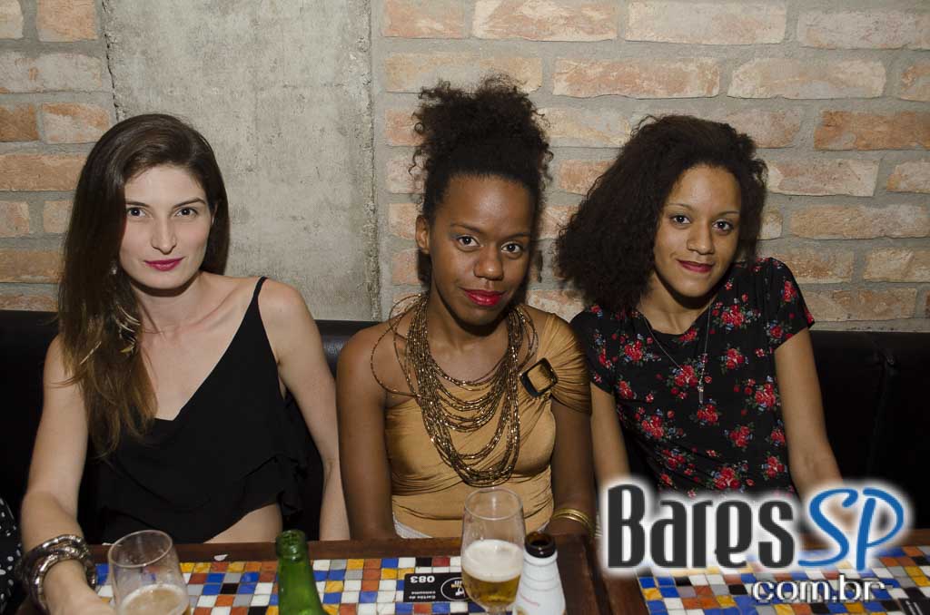 Espanhola Sara Pi recebeu Luciana Mello em show no Tom Jazz Espanhola Sara Pi recebeu Luciana Mello em show no Tom Jazz