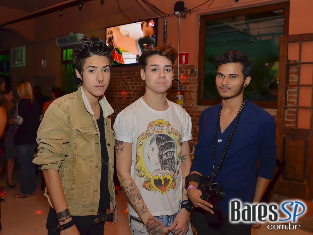 Festa Close com DJs convidados animaram o sábado do Sr. Balthazar Festa Close com DJs convidados animaram o sábado do Sr. Balthazar