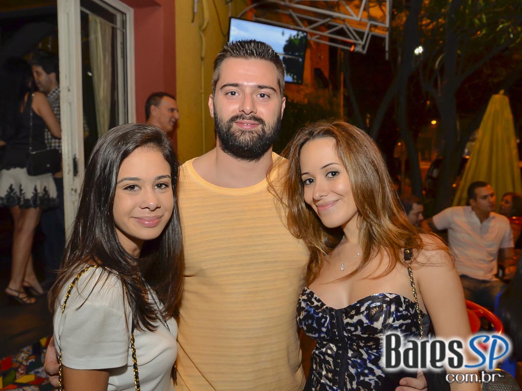 Banda In The Box comandou a noite de quinta do Gràcia Bar Banda In The Box comandou a noite de quinta do Gràcia Bar