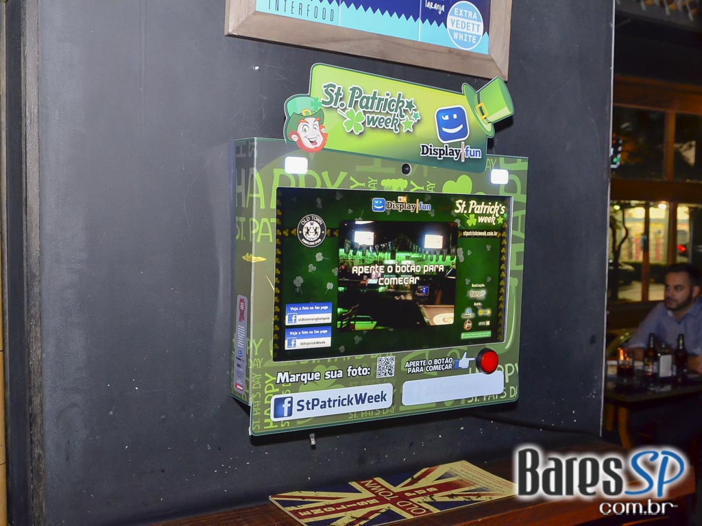 Happy Hour com Double Chope Sol e muitos petiscos no Old Town Pub Happy Hour com Double Chope Sol e muitos petiscos no Old Town Pub