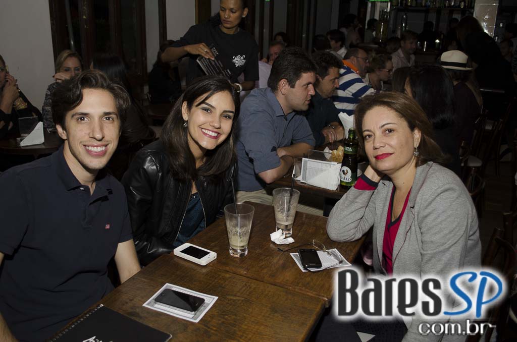 Dom Paulinho Lima se apresentou sábado no palco do Ao Vivo Music Dom Paulinho Lima se apresentou sábado no palco do Ao Vivo Music