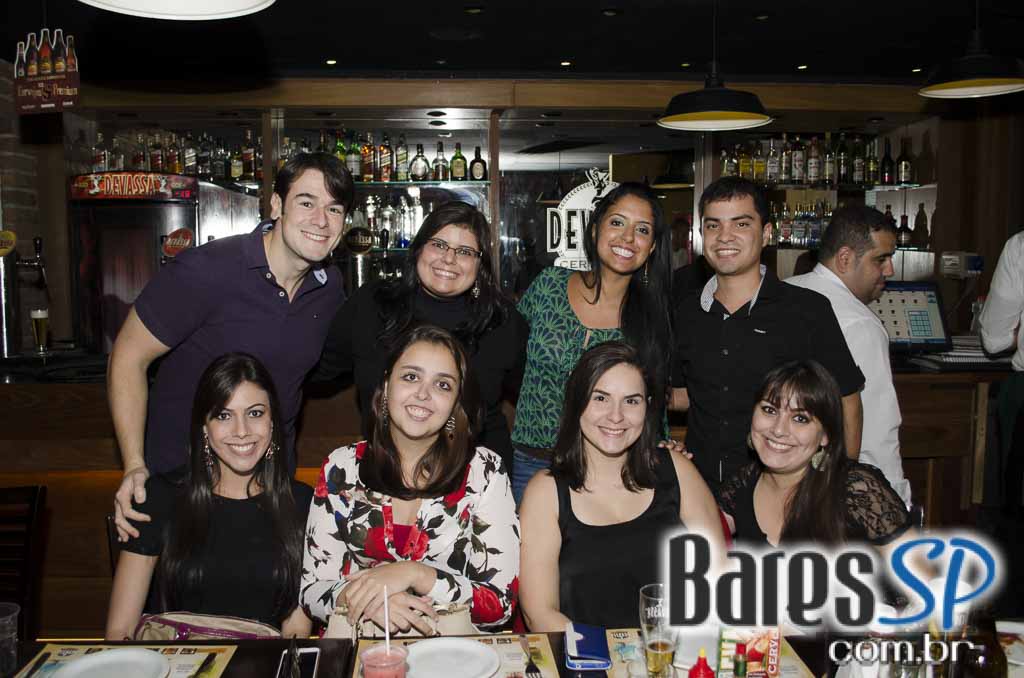 Double Chope Loira e diversos petiscos no Happy Hour da Cervejaria Devassa Bela Cintra Double Chope Loira e diversos petiscos no Happy Hour da Cervejaria Devassa Bela Cintra