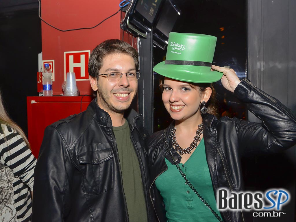 Band Frakstein animou a galera do Hangover Pub com os sucessos do Rock Band Frakstein animou a galera do Hangover Pub com os sucessos do Rock