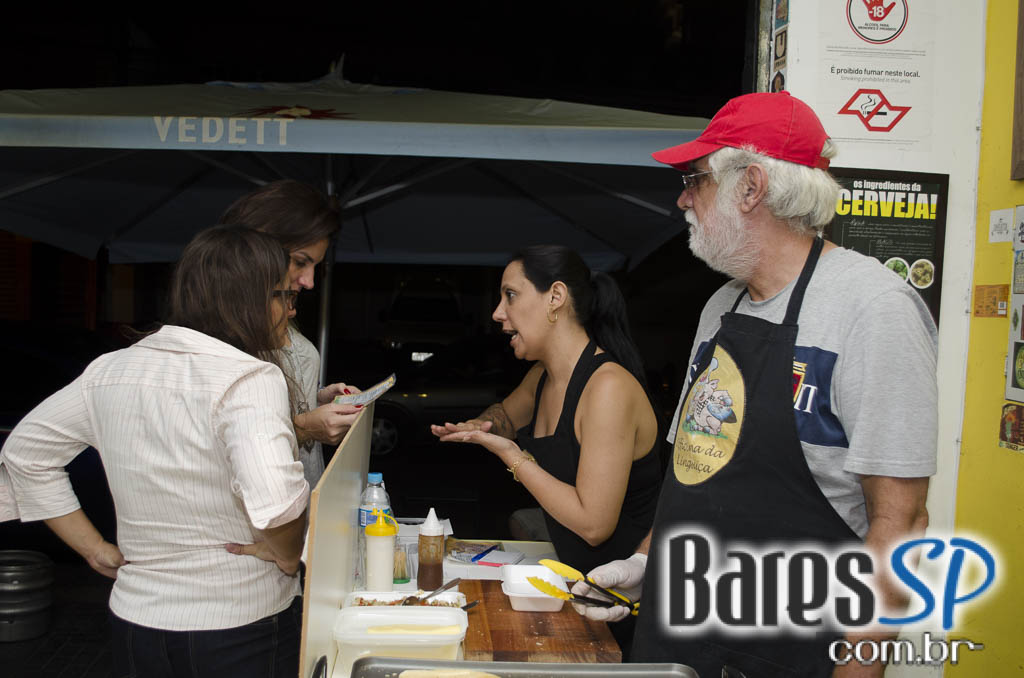 Chef's criaram comidas especiais nesta quinta-feira no Capitão Barley Chef's criaram comidas especiais nesta quinta-feira no Capitão Barley