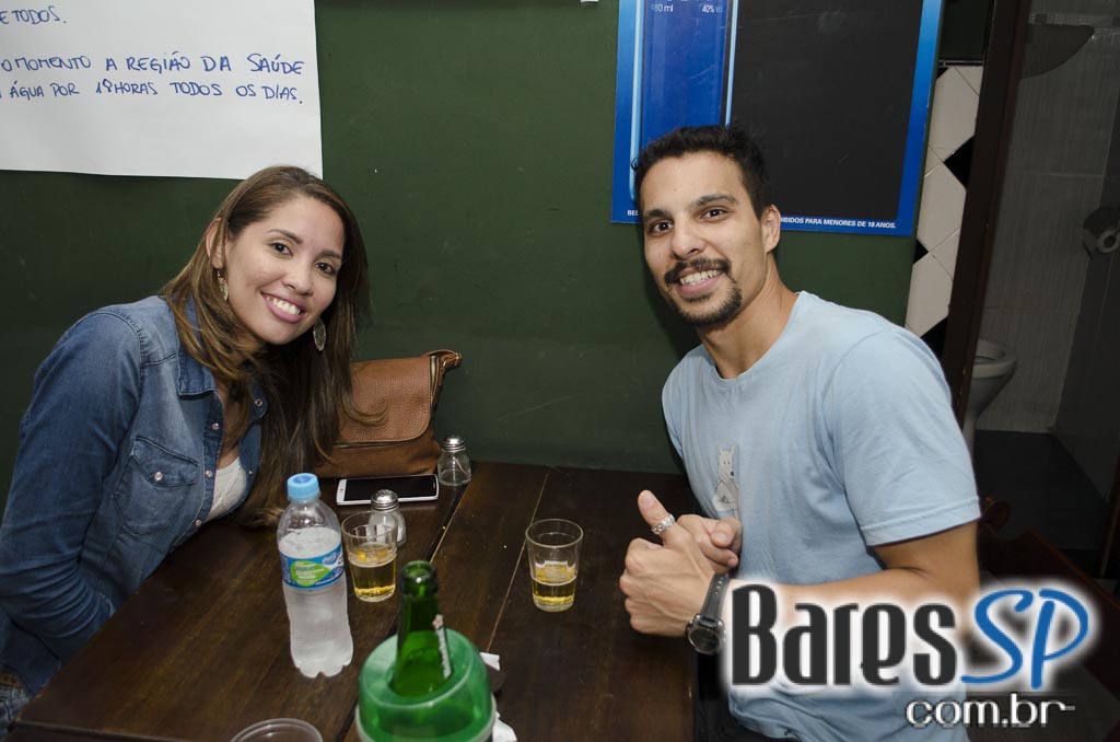 Di Primeira Bar tem promoção e petiscos variados que animou o sábado Di Primeira Bar tem promoção e petiscos variados que animou o sábado