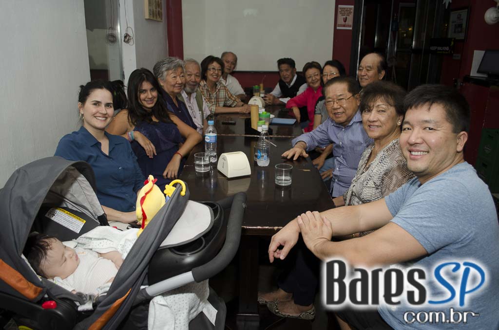 Neste sábado Promoção 4° Grátis de Heineken e diversos espetinhos no Gongo Bar Neste sábado Promoção 4° Grátis de Heineken e diversos espetinhos no Gongo Bar