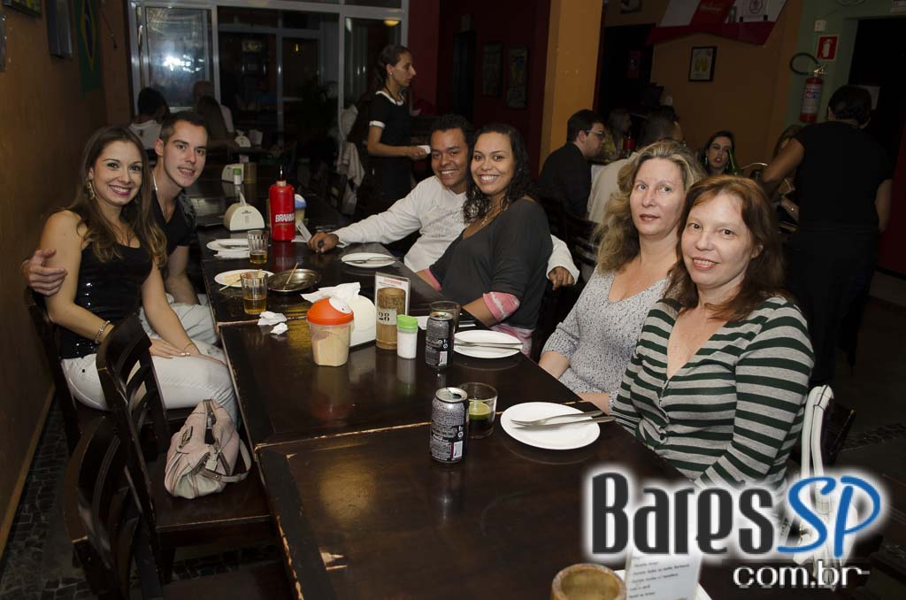 Neste sábado Promoção 4° Grátis de Heineken e diversos espetinhos no Gongo Bar Neste sábado Promoção 4° Grátis de Heineken e diversos espetinhos no Gongo Bar