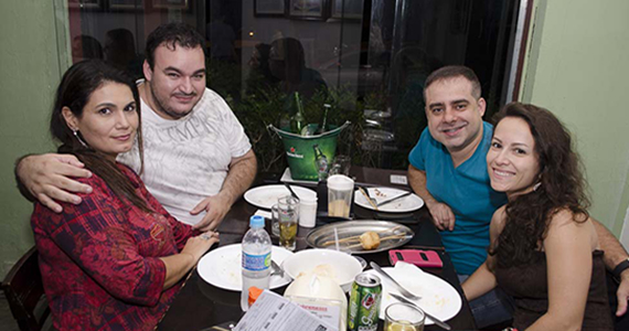 Neste sábado Promoção 4° Grátis de Heineken e diversos espetinhos no Gongo Bar